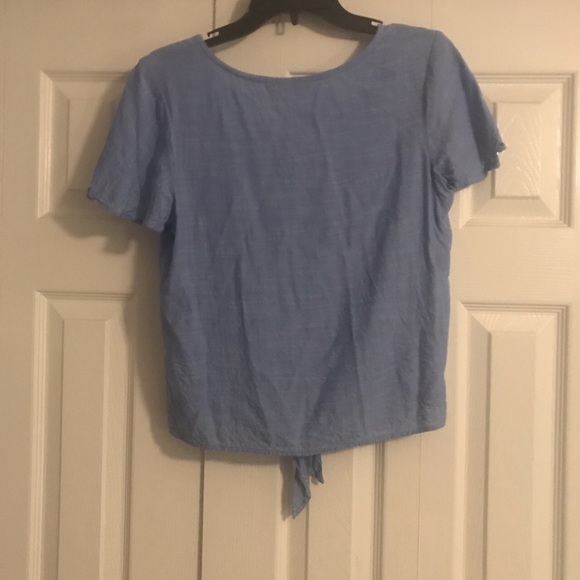 Light blue knot top - Picture 3 of 4